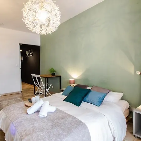 Reve De Jade Devant Le Canal Apartmán